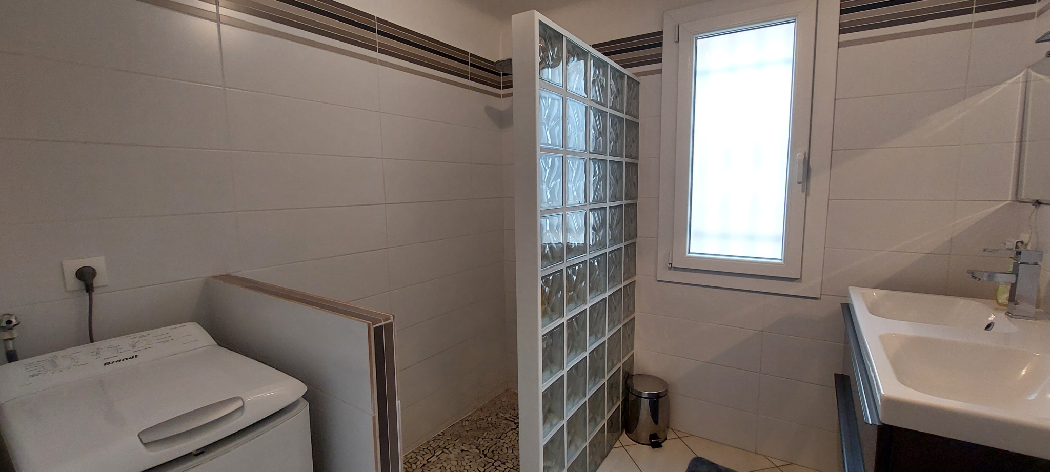 salle d'eau maison principale
