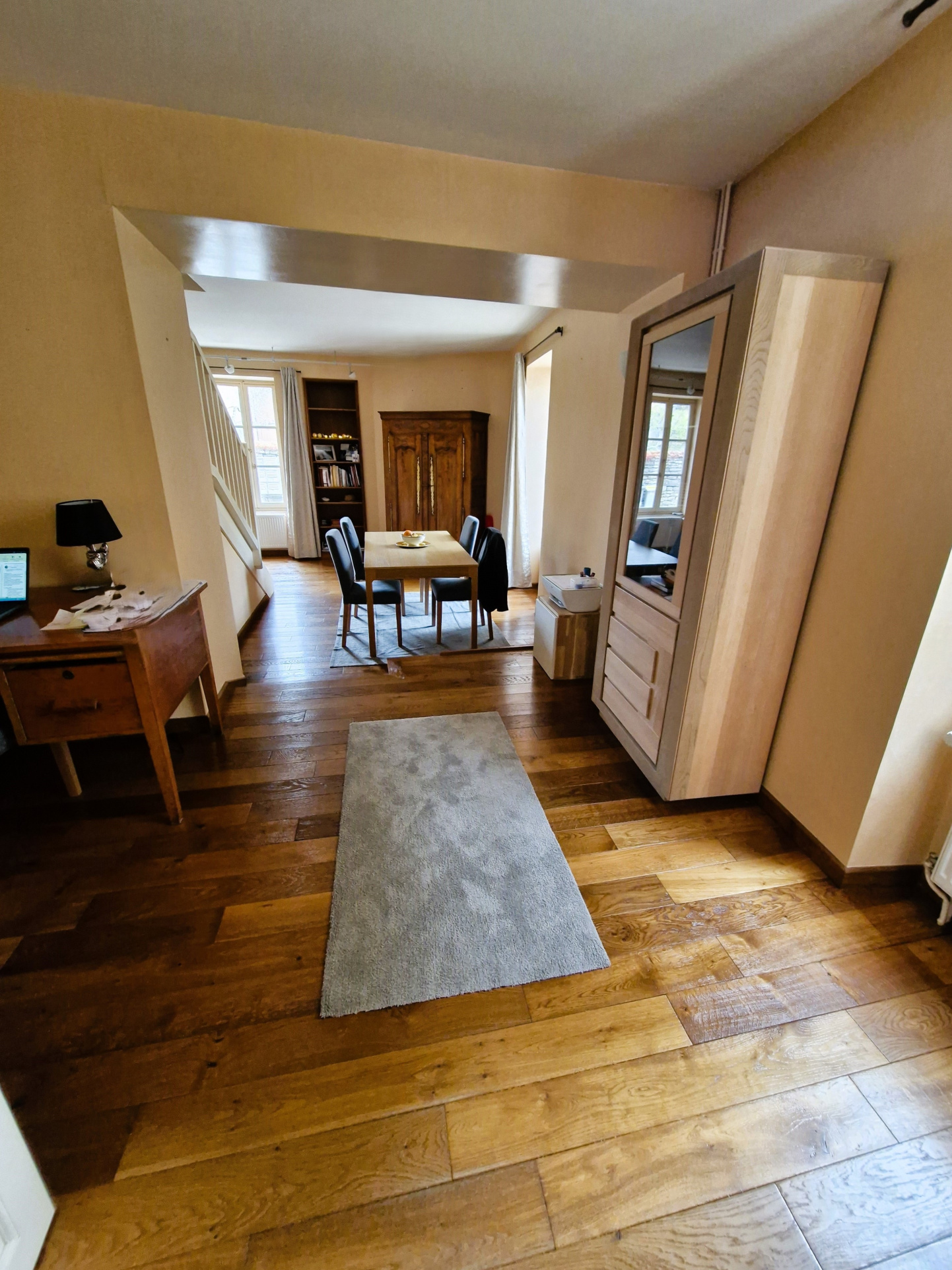 Photo 2