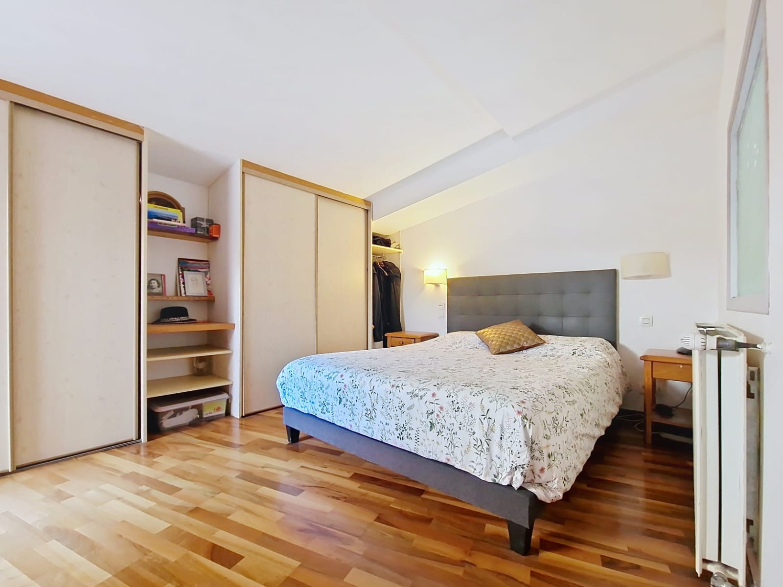 CORENC   Ensemble immobilier avec résidence principale et 4